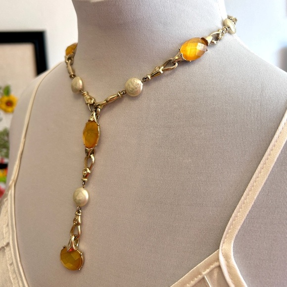 Fairycore Vintage-Inspired Faux Citrine & Pearl Drop Necklace - Picture 4 of 5